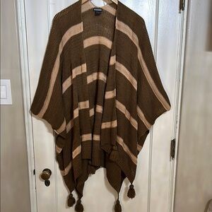 Steve Madden Brown and Cream Knit